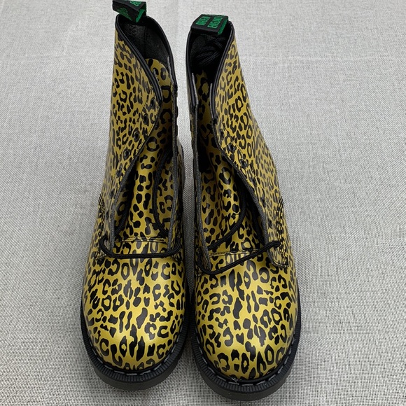 Bloomie's x Solovair Women's Printed Lace Up Combat Boots Sz US 9 - Picture 5 of 12